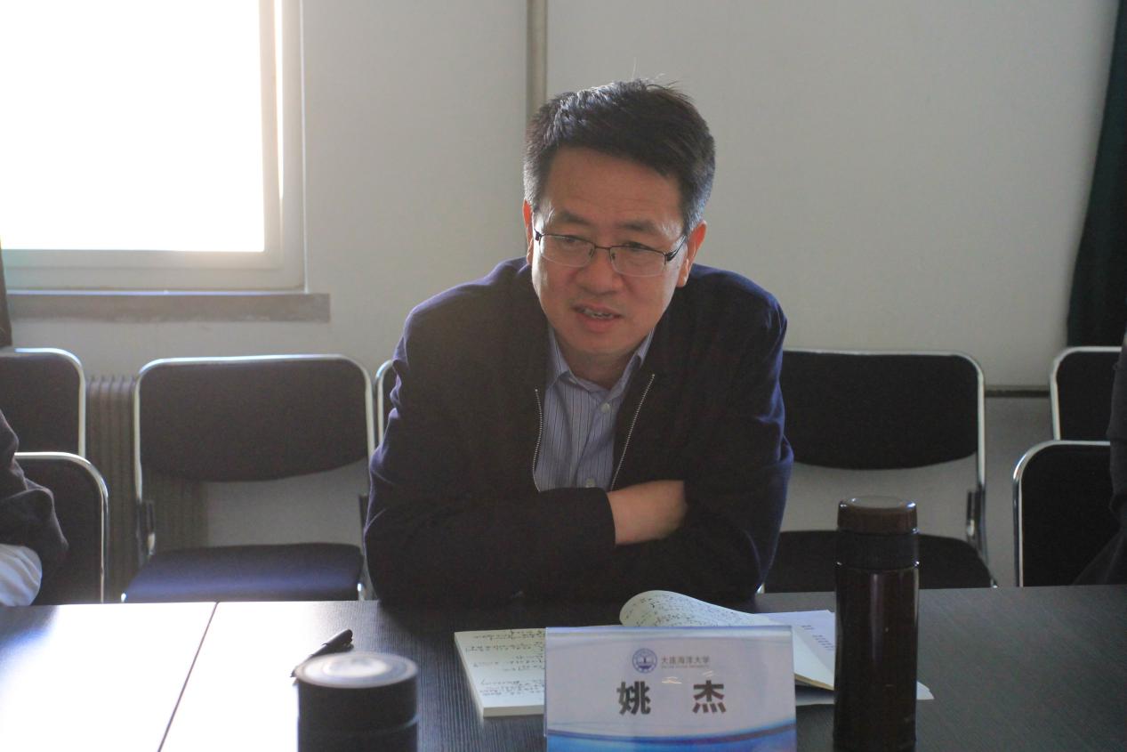 【两学一做】校长姚杰参加航海与船舶工程学院领导班子专题民主生活会